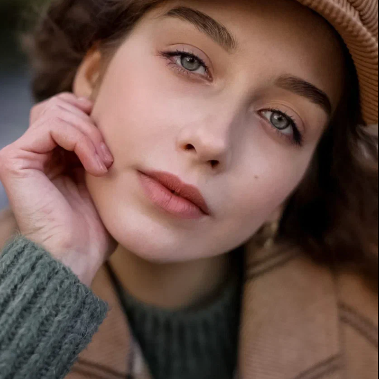 Полина, 40-42 р-р, рост 175