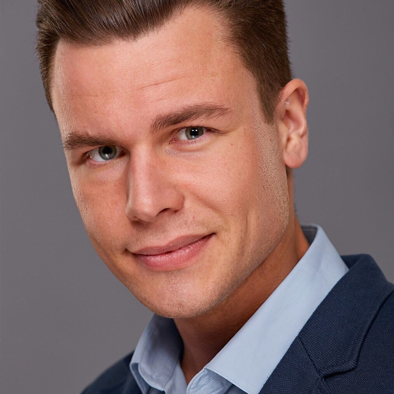 Михаил, 189&nbsp;см, 50-52 р-р