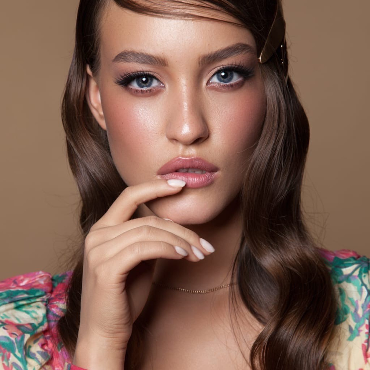 Анастасия, 40-42 размер, 166 рост