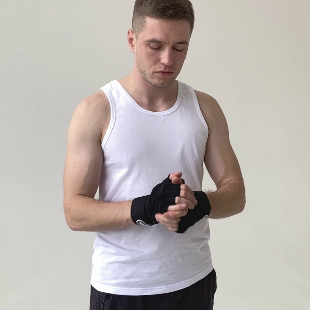 Отзывы клиентов. Профессиональная фотосъёмка для маркетплейсов. Краснодар. Александр Москаленко