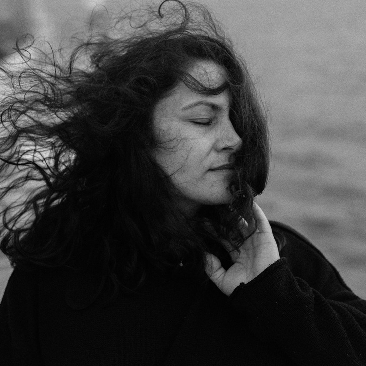 PEOPLE SAYS. Photographer Alina Skitovich