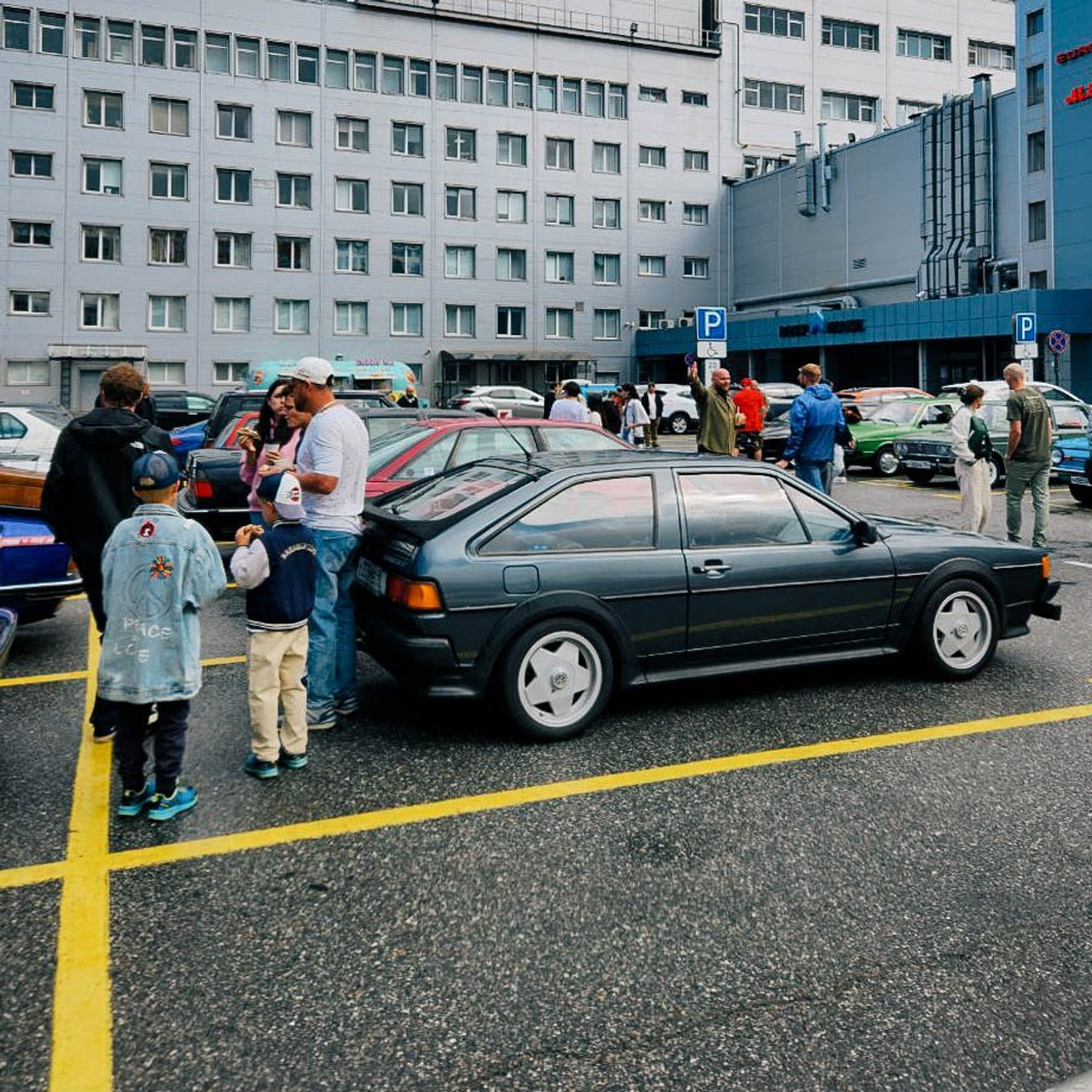 Cars and Coffee 16/08/25. Автомобильный фотограф Антон Цырулев