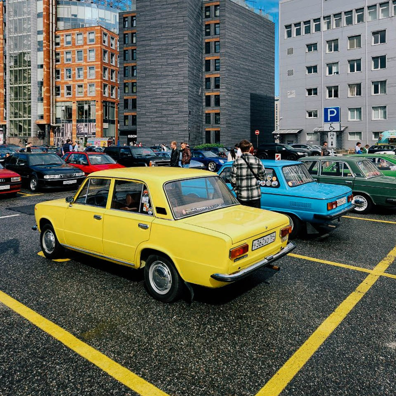 Cars and Coffee 16/08/25. Автомобильный фотограф Антон Цырулев