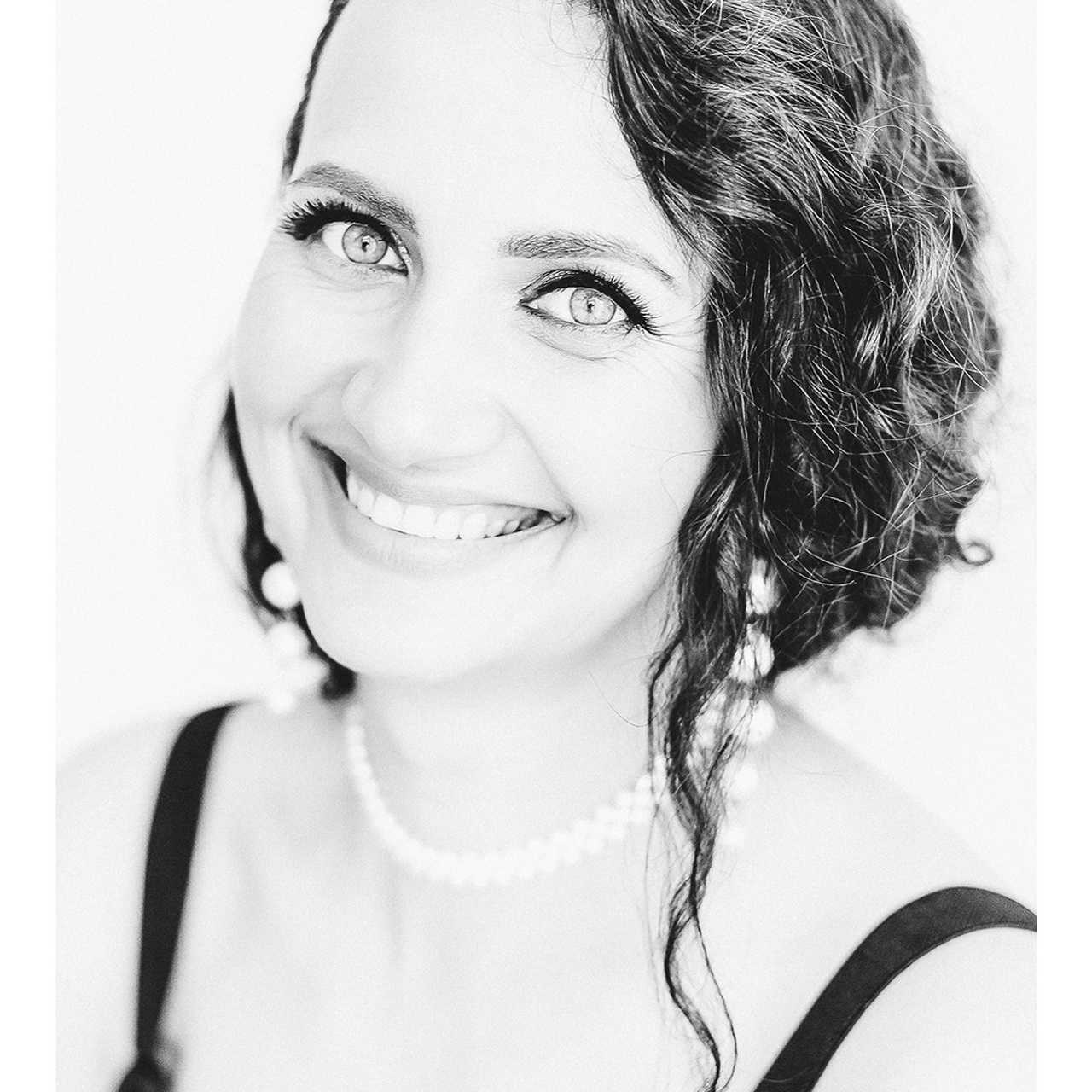 Анна I Студия