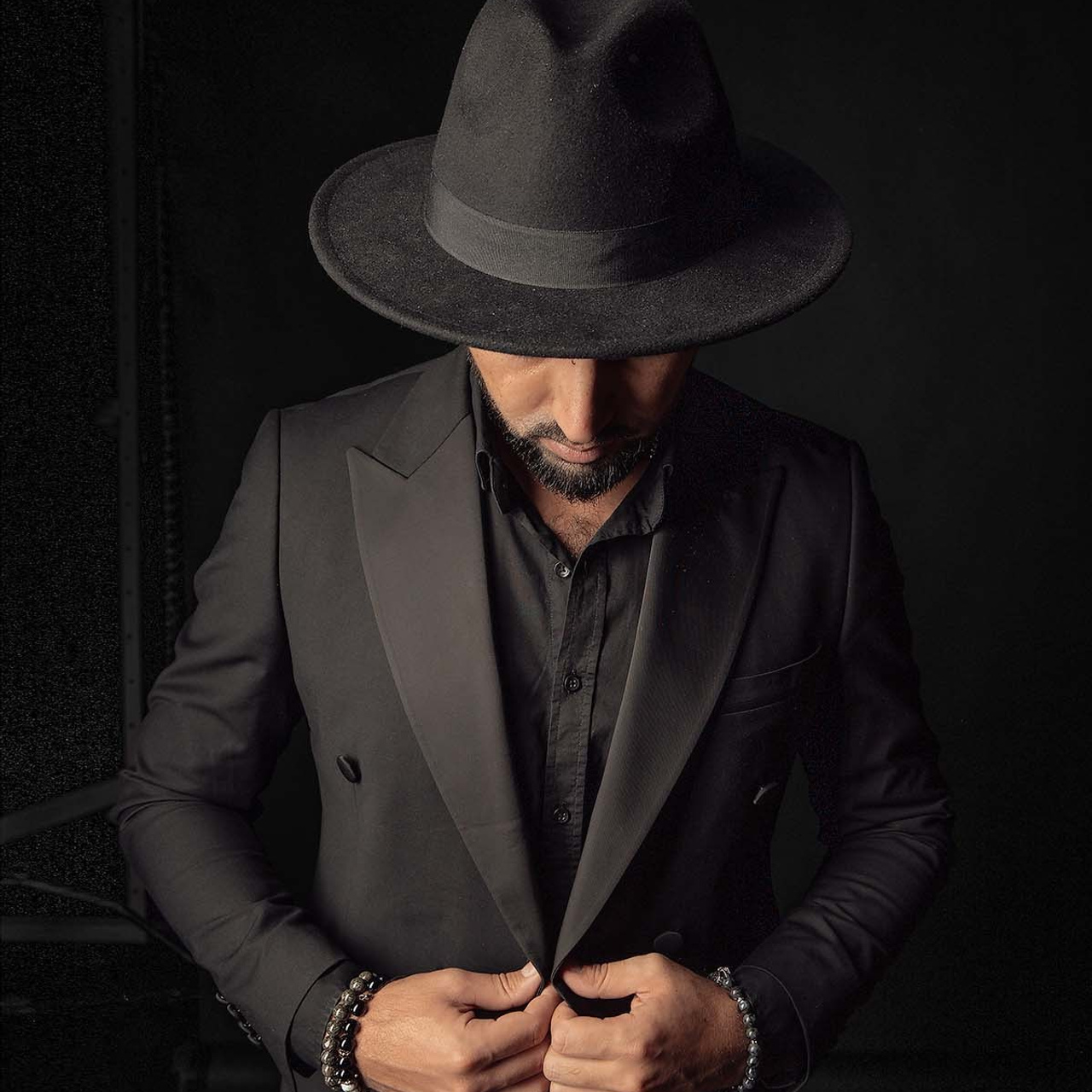 Мужской Портрет