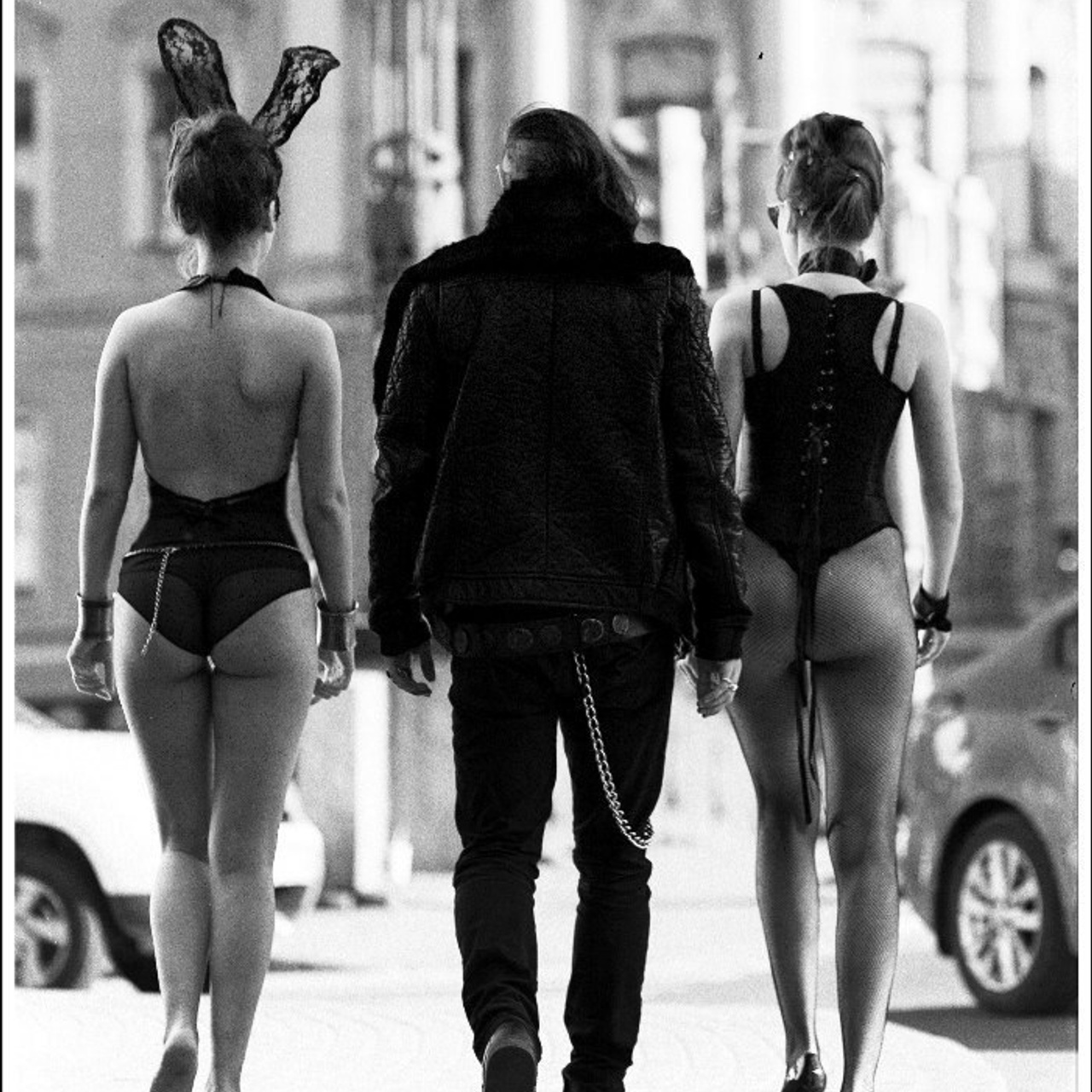 - фотосессии в эксклюзивных образах в  СПб и Москве. Фотограф Облако Александра