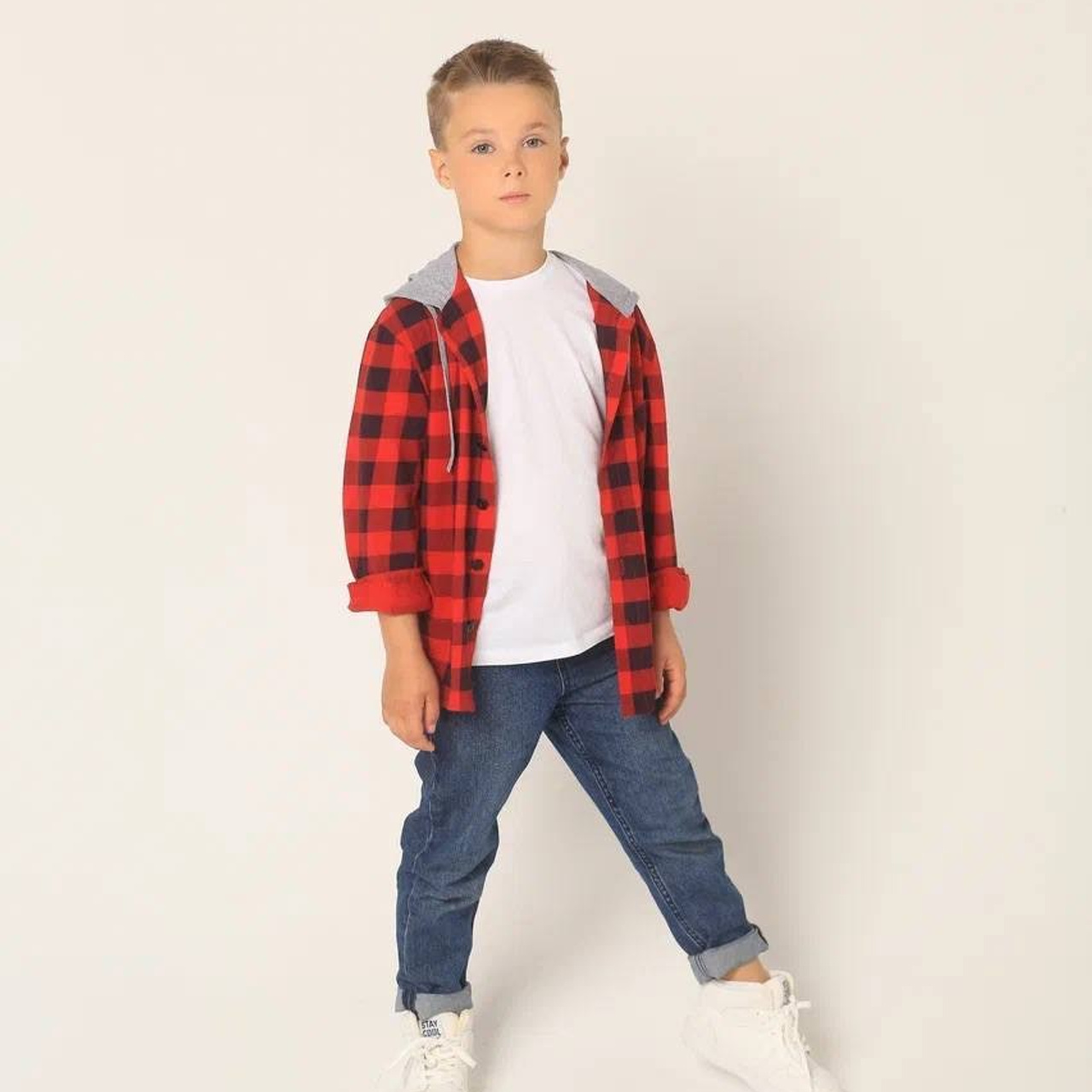 г. Санкт-Петербург и Москва. А так же возможны съемки в других городах России 