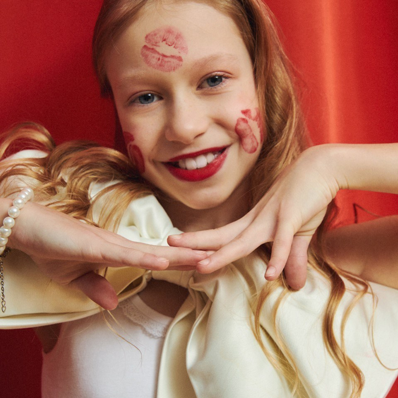 г. Петрозаводск, готова к съемкам в Москве, Санкт-Петербурге, Китае, ОАЭ (Дубае), Беларуси (Минске).