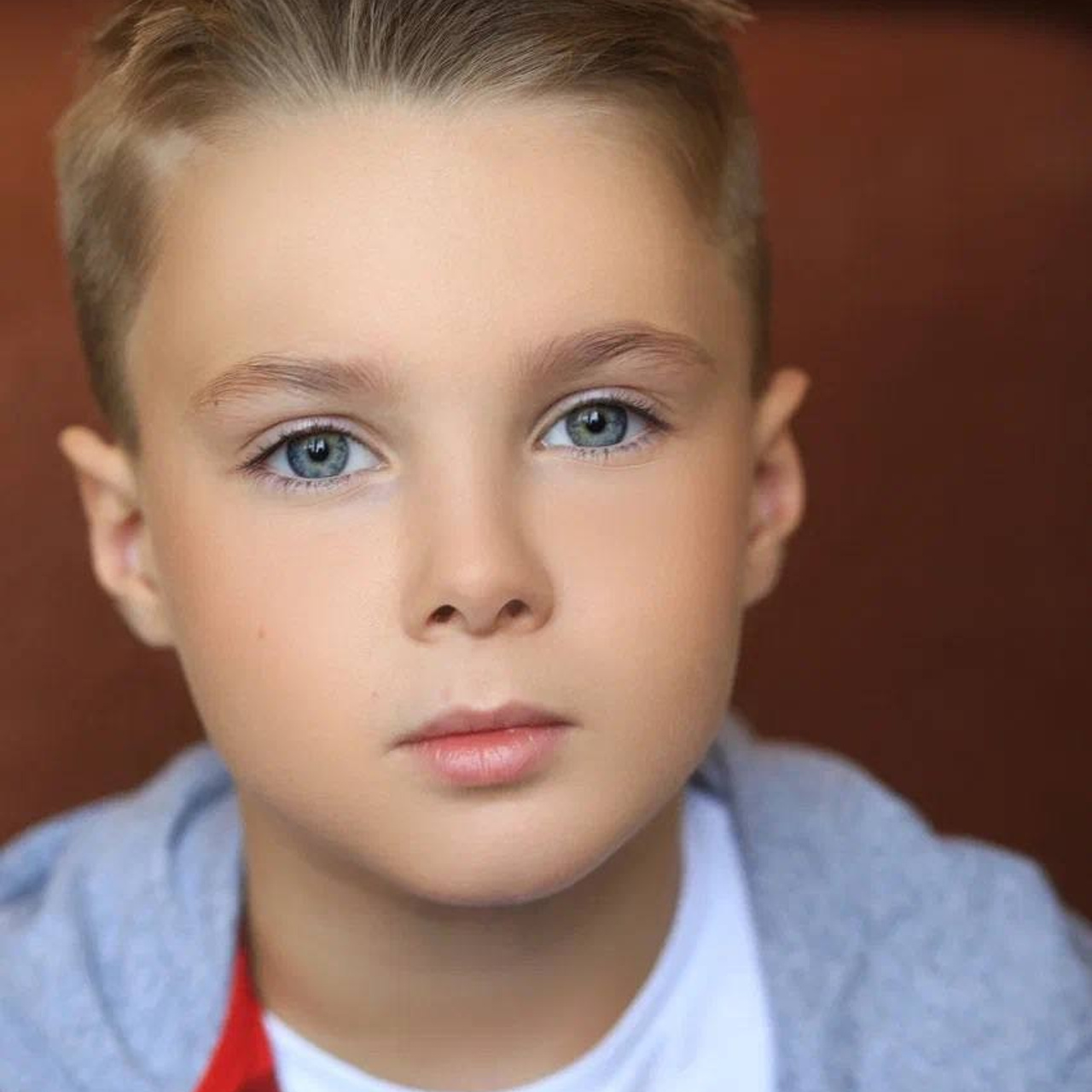 г. Санкт-Петербург и Москва. А так же возможны съемки в других городах России 