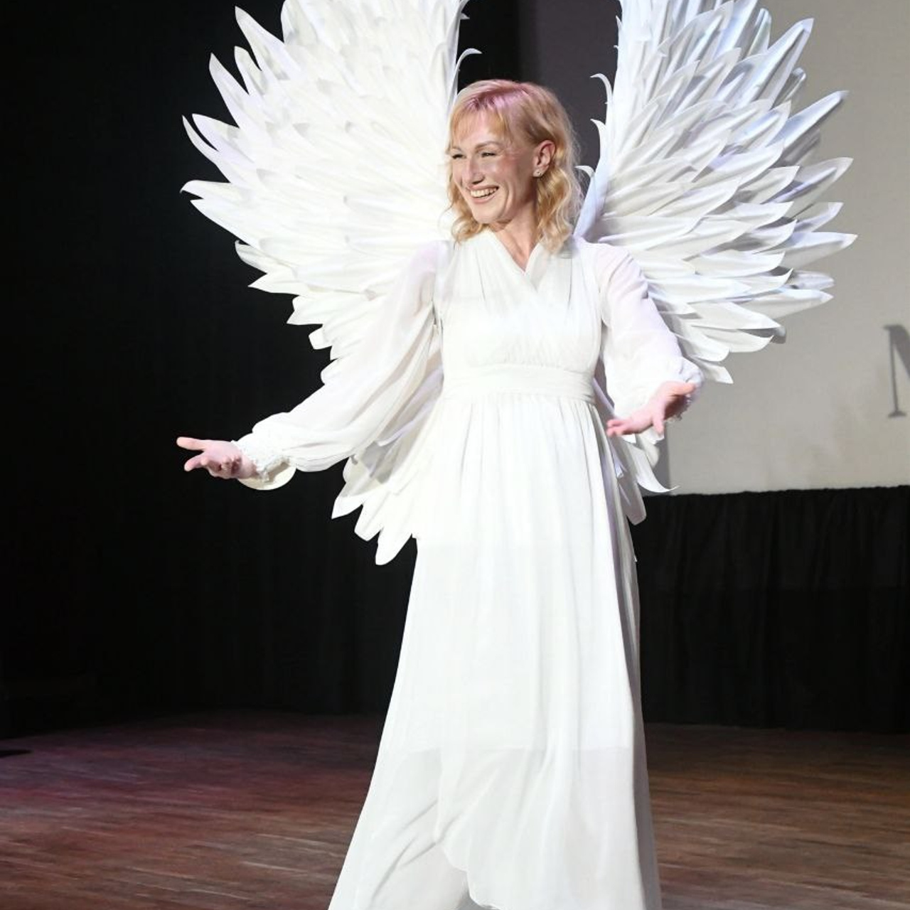 Готова к съемкам и проектам: в г. Сочи, Краснодаре, Ростове-на-Дону, Москве, Санкт-Петербурге