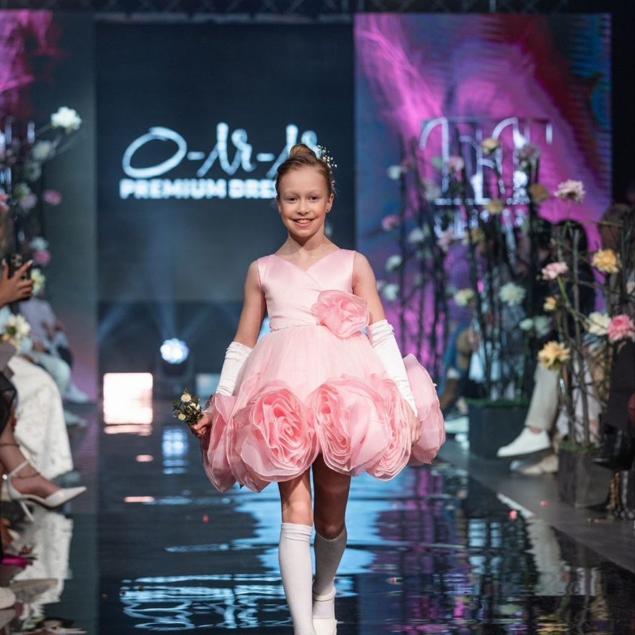 г. Петрозаводск, готова к съемкам в Москве, Санкт-Петербурге, Китае, ОАЭ (Дубае), Беларуси (Минске).