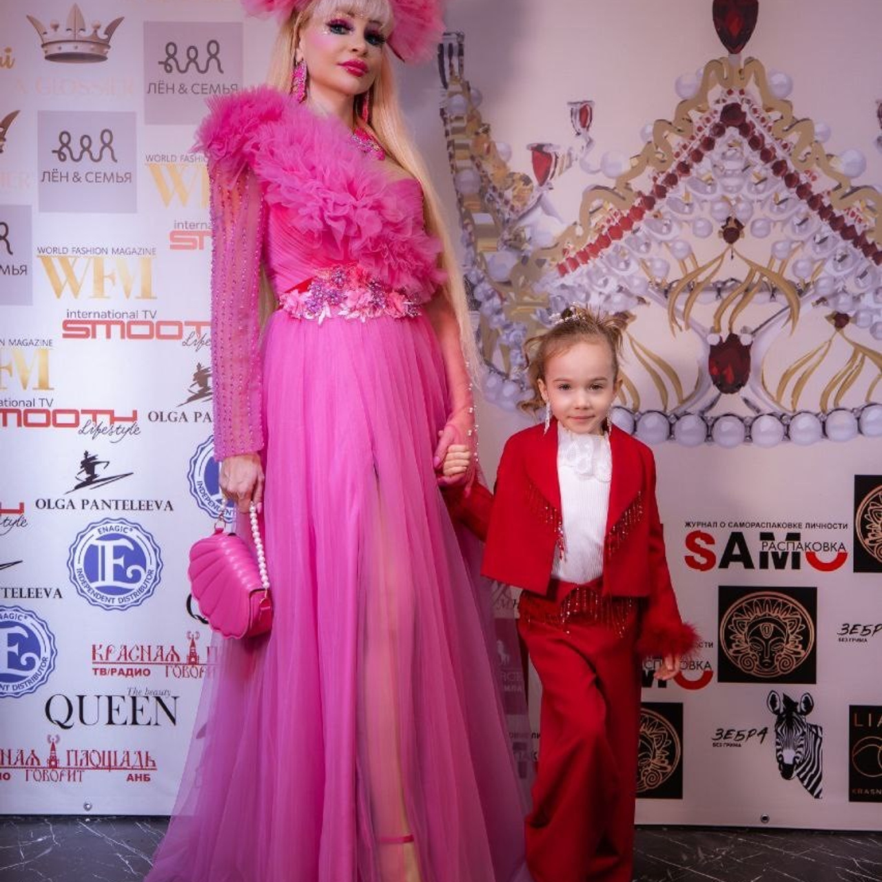 г. Новороссийск, а так же готова к съемкам и участию в проектах в г. Краснодар, Анапа, Сочи и Геленджике 