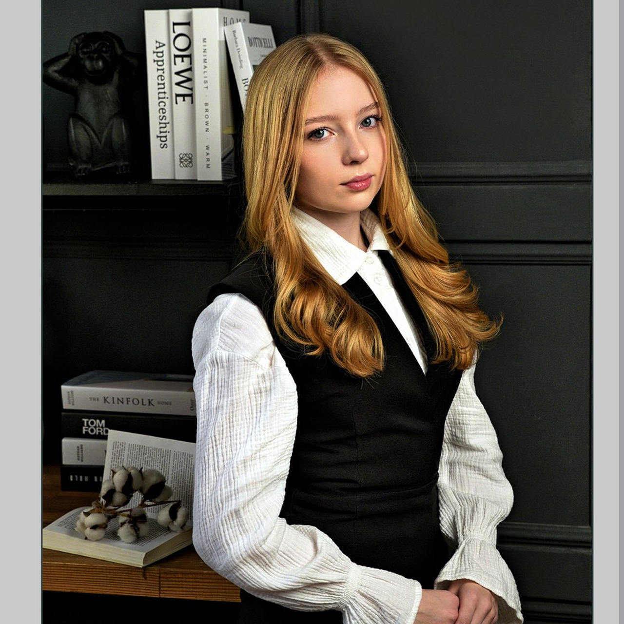 Книга для старших классов (9-11). Лицей № 78 им. А. С. Пушкина. Формат 20Х30. 7 разворотов.