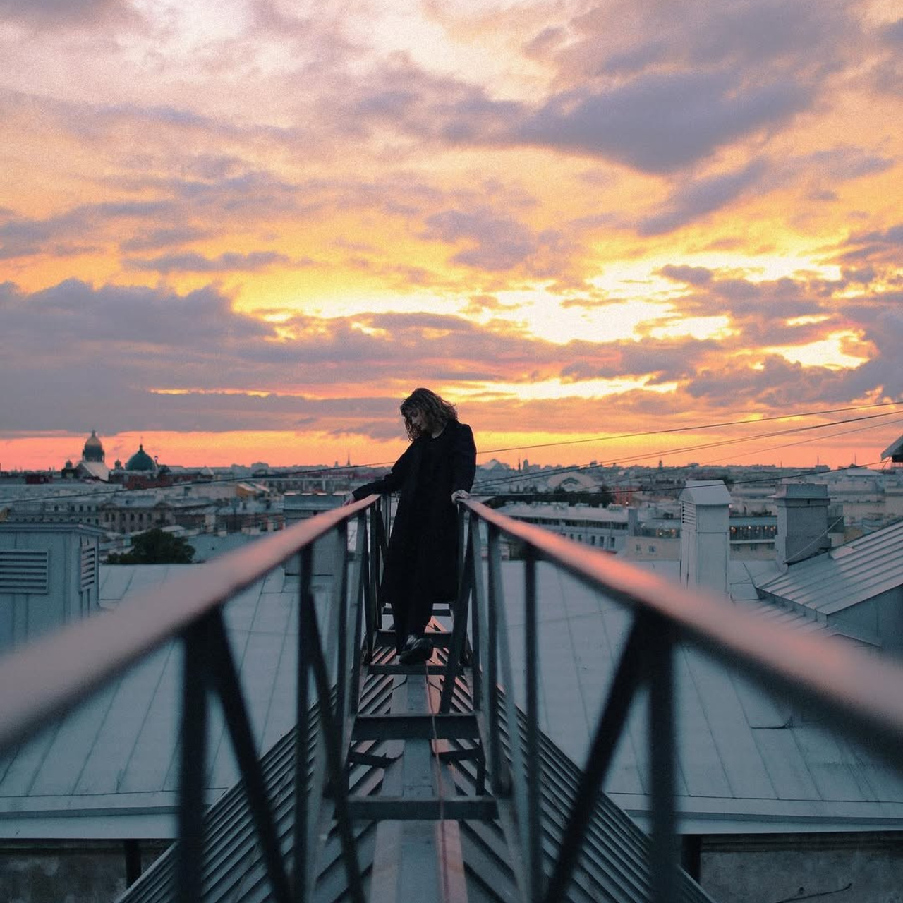 Навести тишины на крыше 🏙️. Фотограф Дина Шереметьева