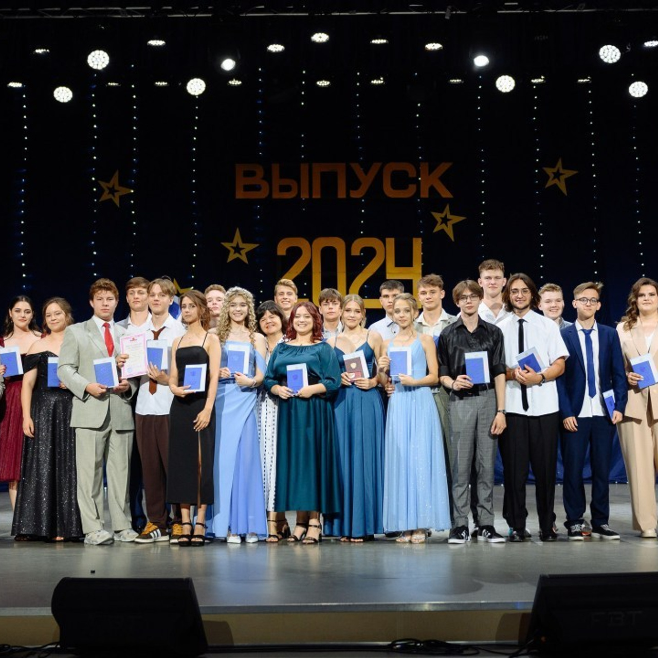 Отзывы о фотографе Максиме Ершове. Семейный и свадебный фотограф в Краснодаре Максим Ершов