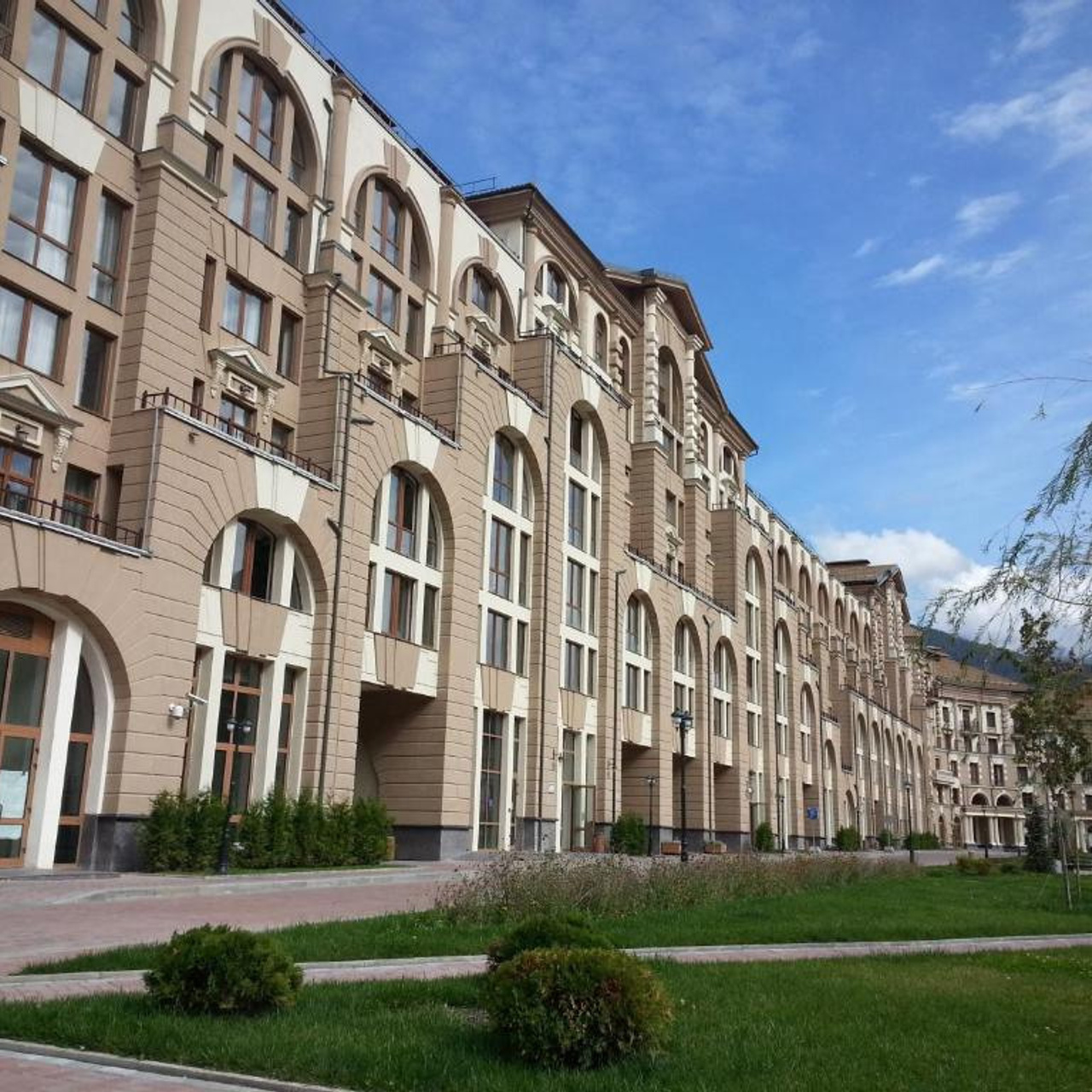 Эстосадок, Горная карусель, 9Б