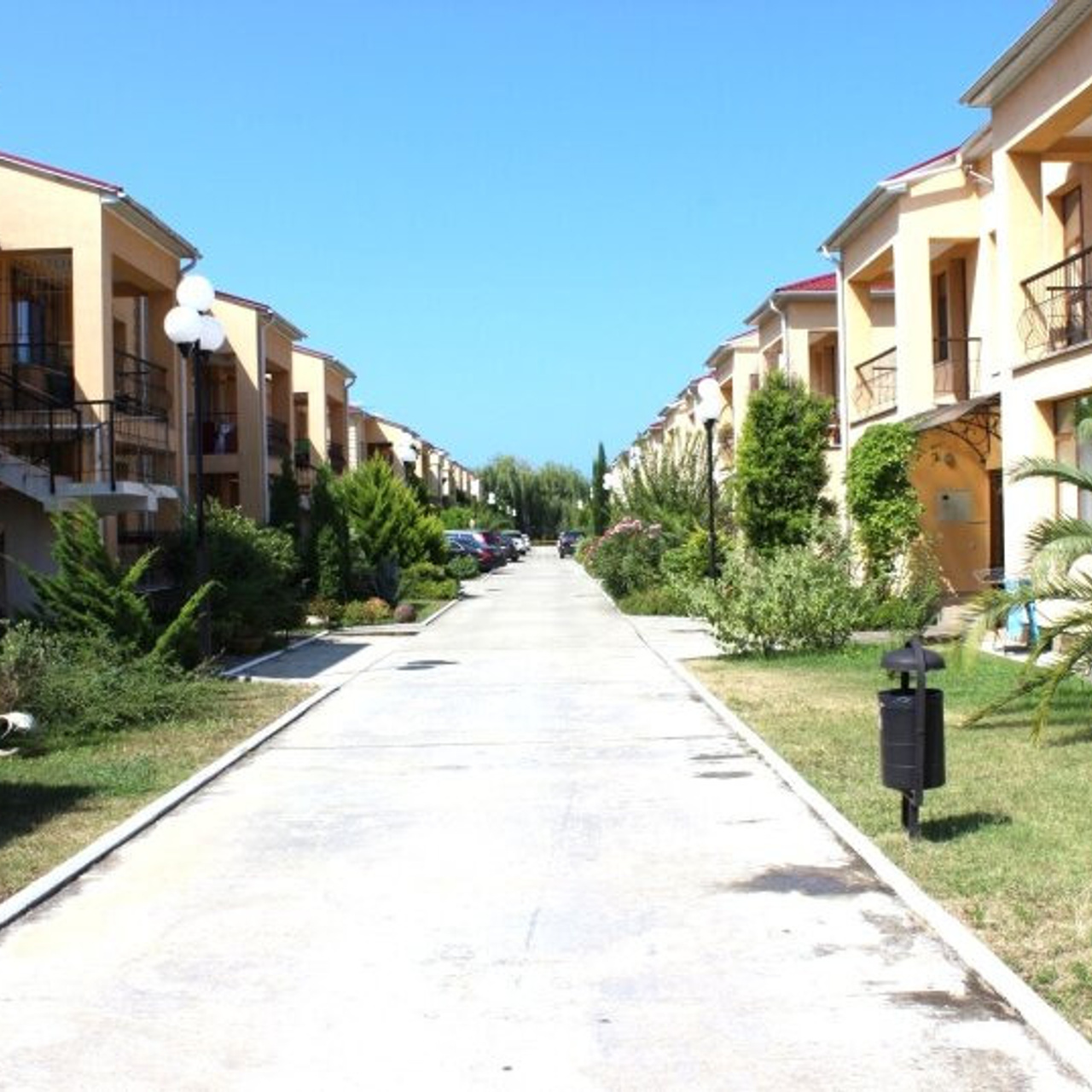 Адлер, Ленина 217А