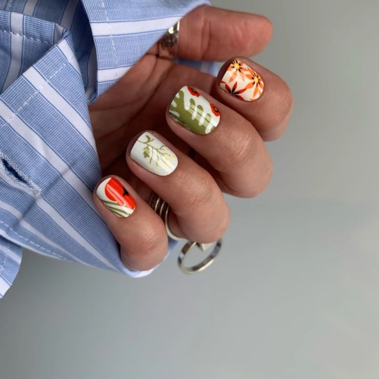 Снятие чужого покрытия гель-лака либо термопленки - 300₽