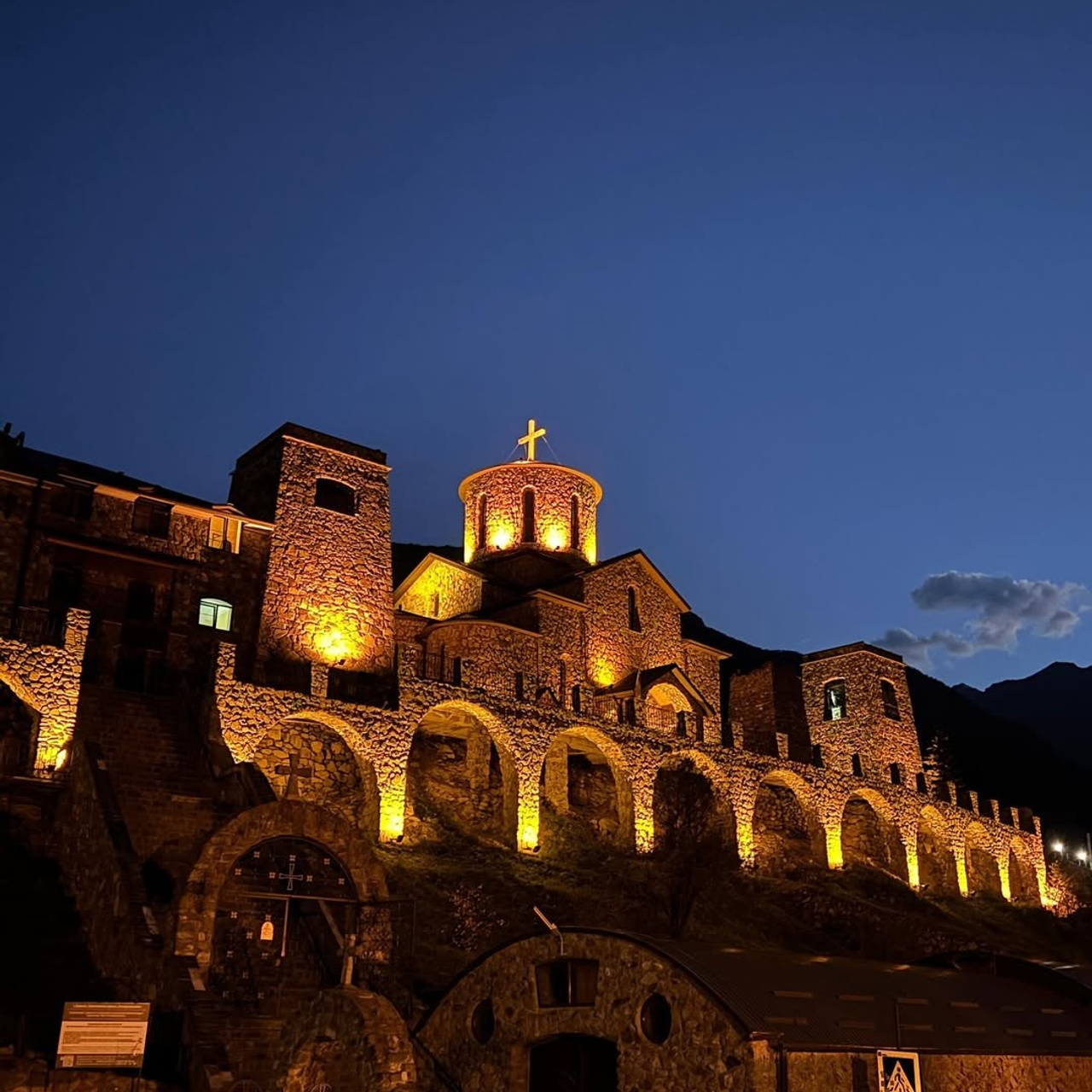 Тур в Осетию —  С проживанием в горах