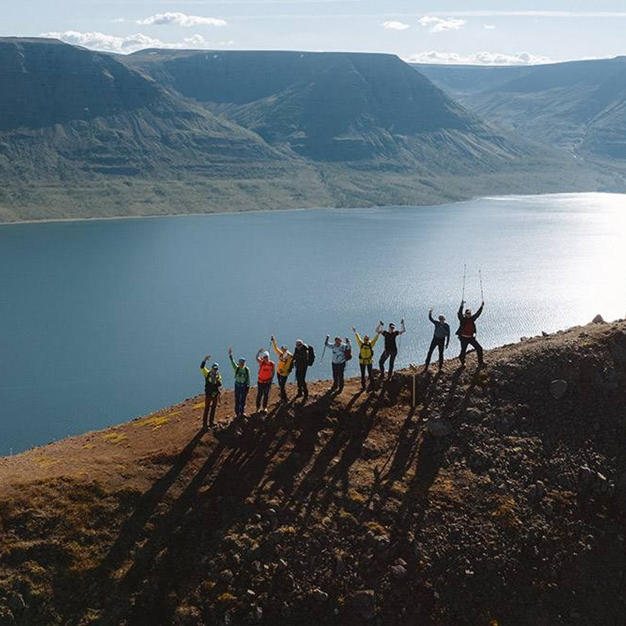 Тур на плато Путорана с вертолетом 2026 — в панорамных домиках