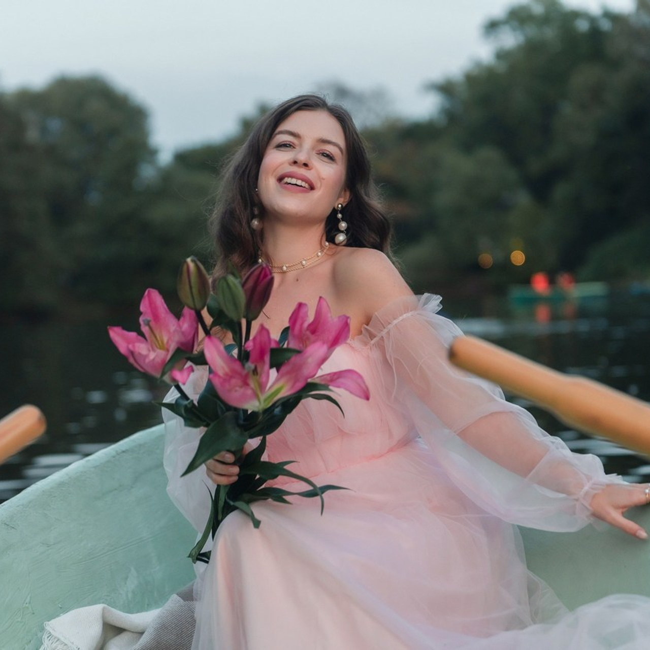 Посмотрите на чудесные отзывы свадебного и фотографа и видеографа