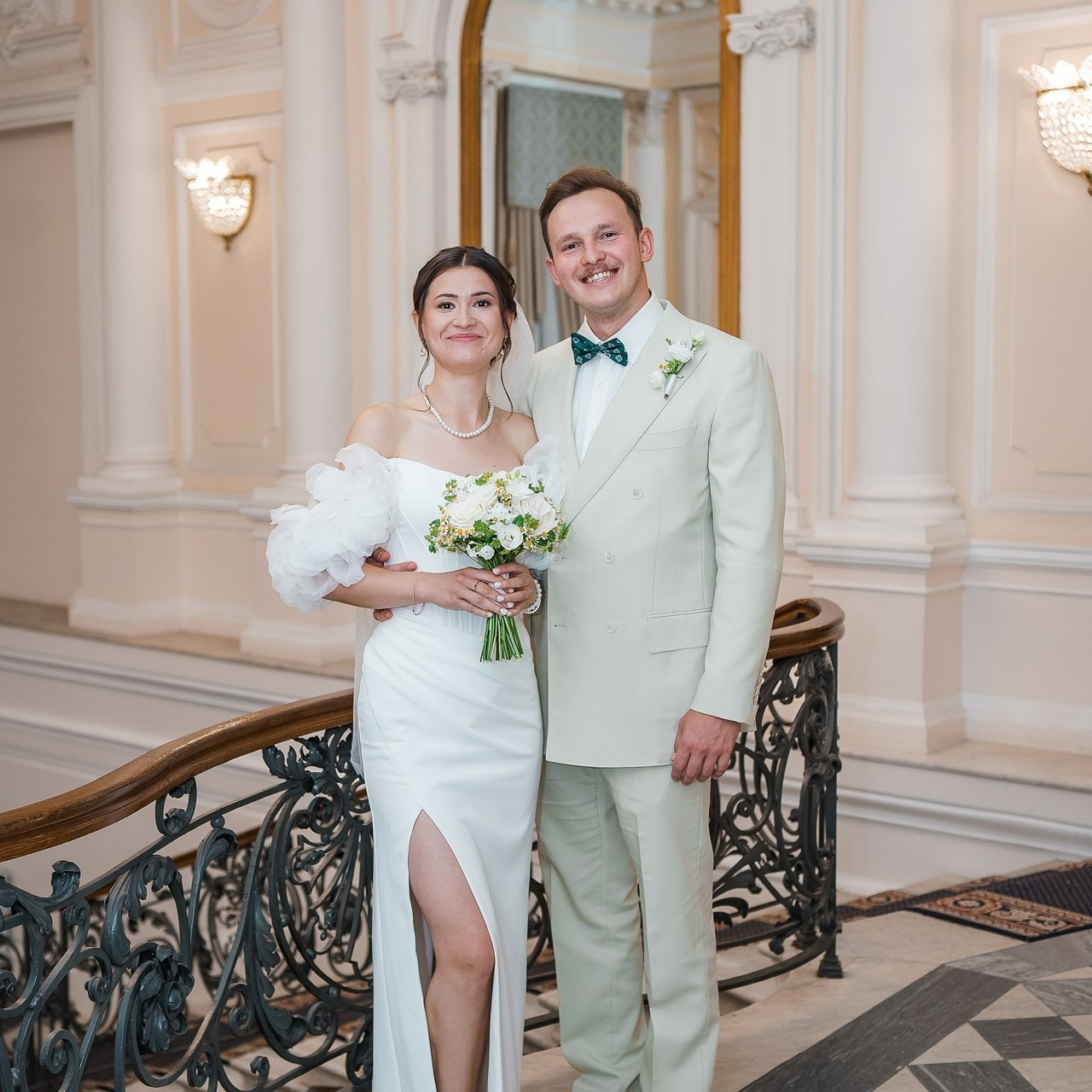 Посмотрите на чудесные отзывы свадебного и фотографа и видеографа