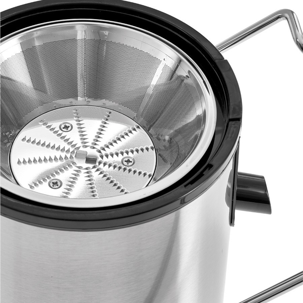 Для МАРКЕТПЛЕЙСОВ. Максим Матвийченко и Виктория Басова профессионалы своего дела