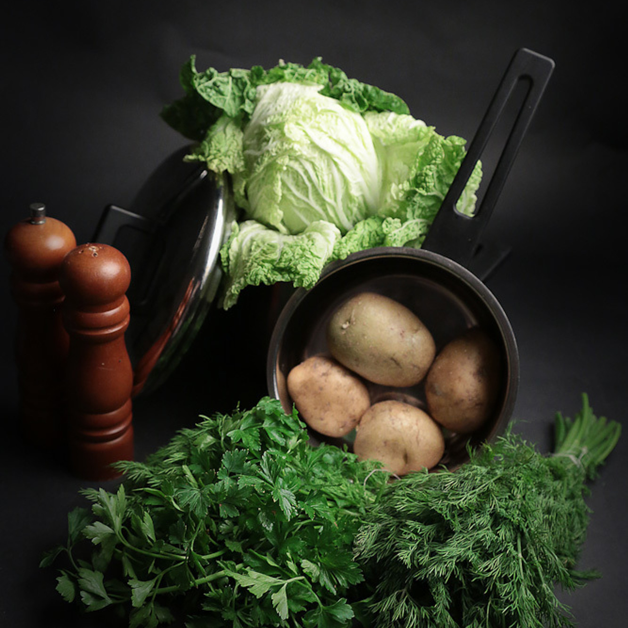 Работы студентов. Начальный уровень (1 и 2 ступень) . "Основы фото-мастерства". Максим Матвийченко и Виктория Басова профессионалы своего дела