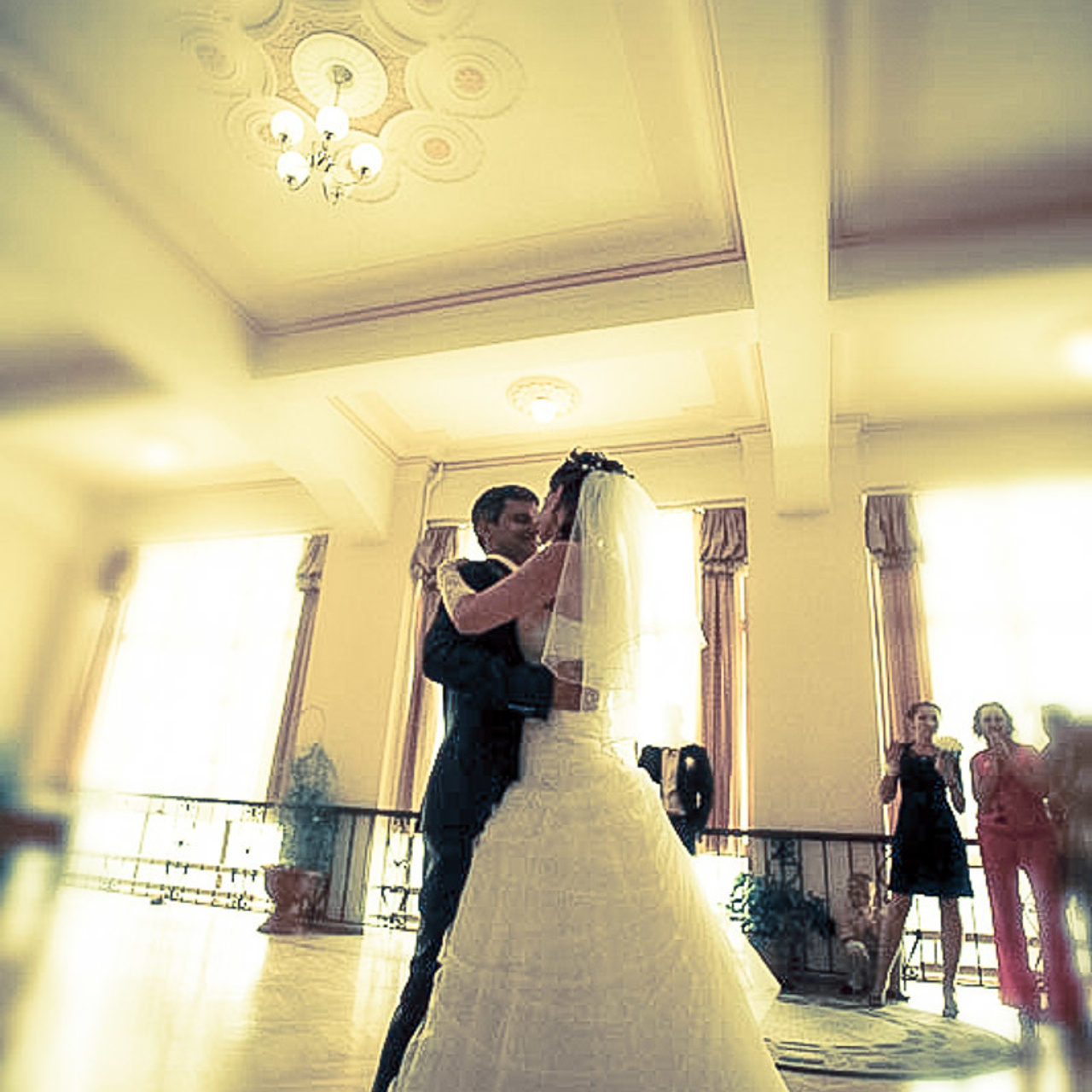 Свадебный фотограф в Ростове-на-Дону. Свадебная фотография в Ростове-н. Максим Матвийченко и Виктория Басова профессионалы своего дела