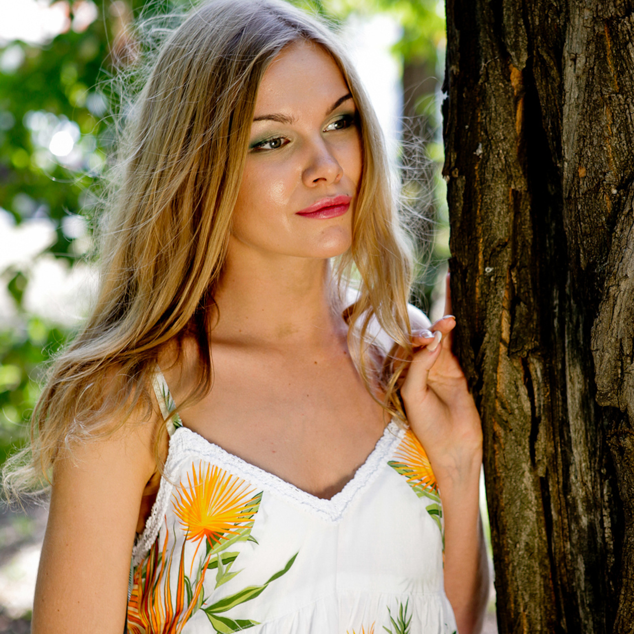 Portrait photo shoot by photographer Max Matvich. Max Matvich and Victoria Basova are professionals in their field