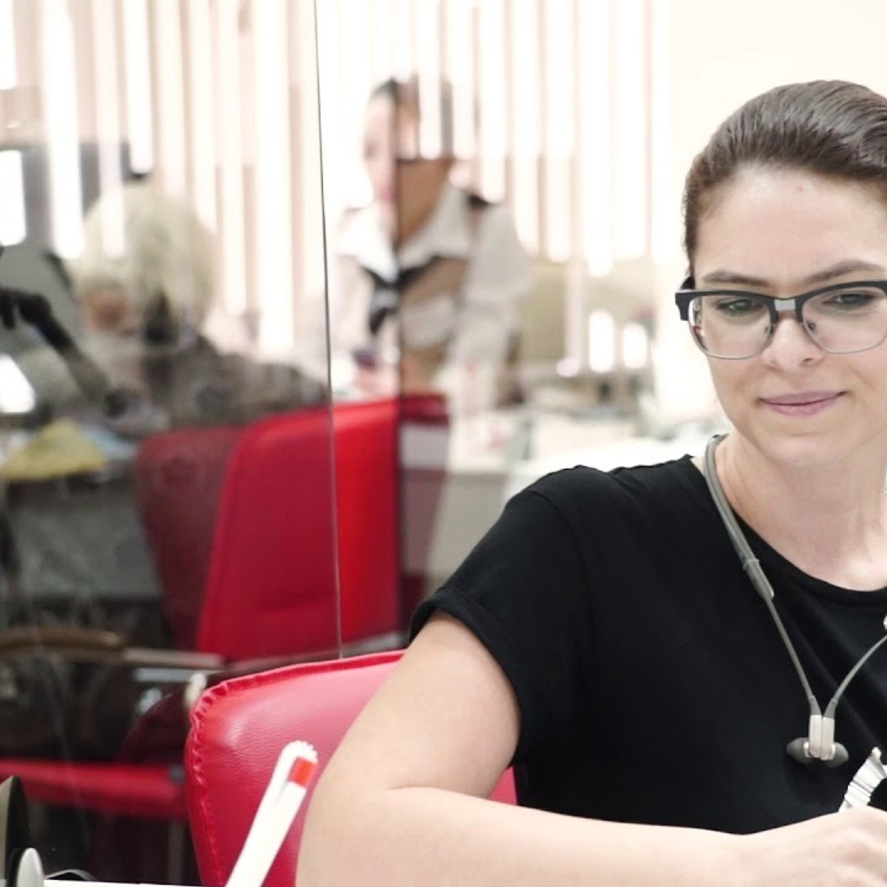 Для бизнеса и рекламы. Max Matvich and Victoria Basova are professionals in their field