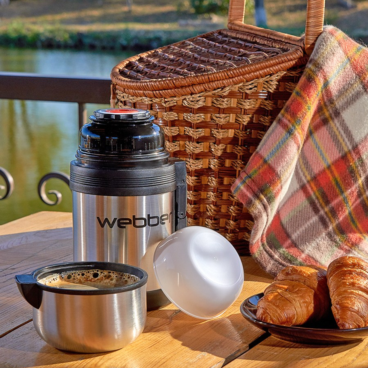 Без обработки. Max Matvich and Victoria Basova are professionals in their field