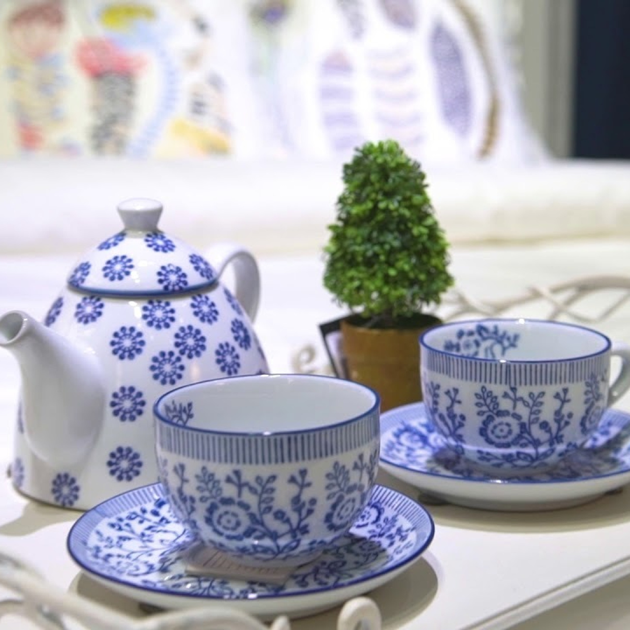 Для бизнеса и рекламы. Max Matvich and Victoria Basova are professionals in their field