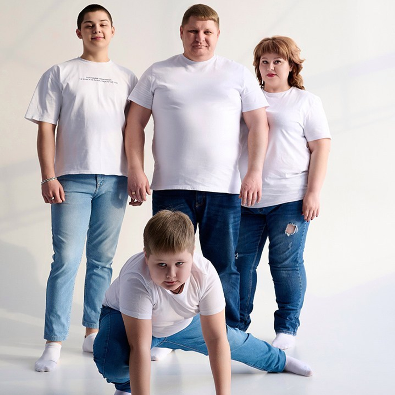 Семейная фотосессия в Студии