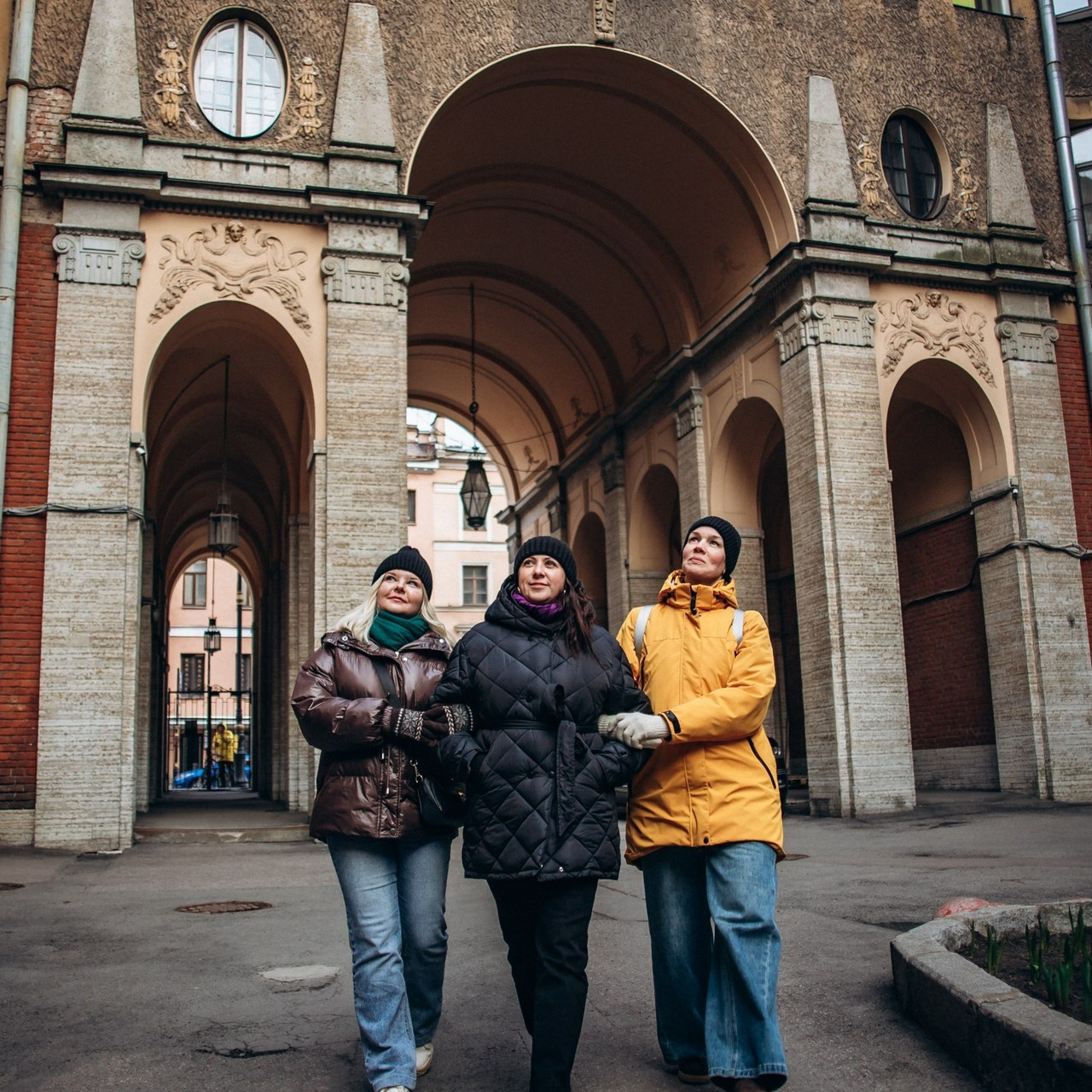 Фотопрогулка в Петербурге, фотосессия в Питере, фотосессия для двоих, индивидульная фотосессия в Питере. Фотопрогулка в Петербурге. Индивидуальный и семейный фотограф в Санкт-Петербурге