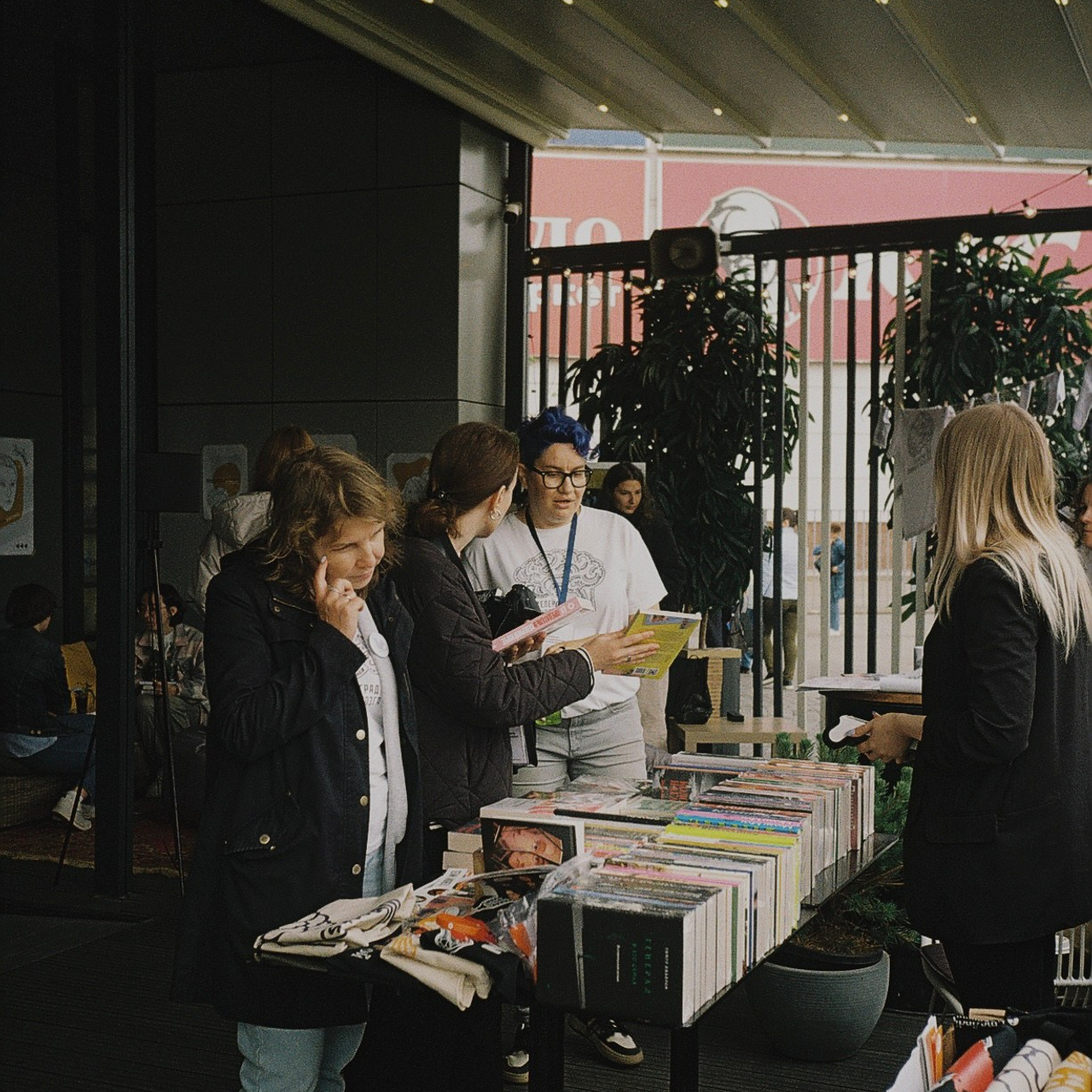 Market. Плёночный фотограф — Москва