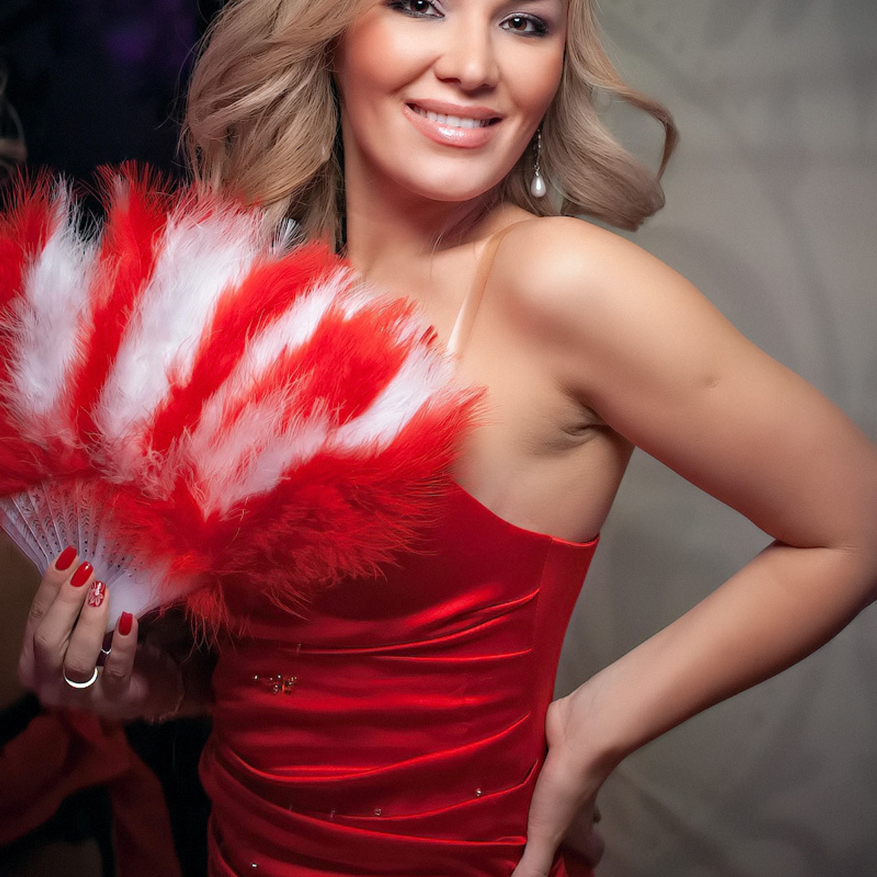 Ведущий Алексей Зубков. Ведущий на свадьбу в Москве Зубков Алексей