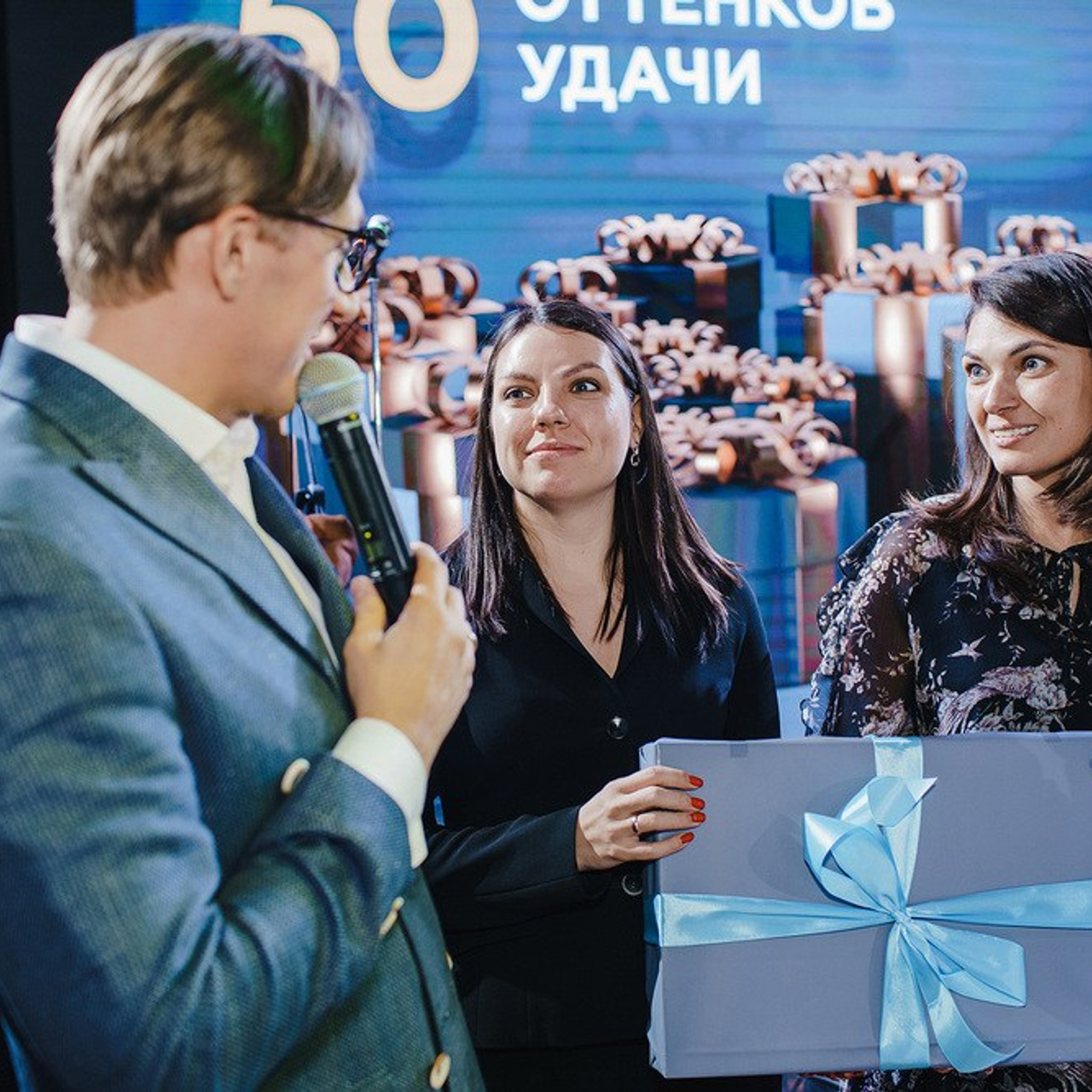 Фотограф на корпоратив в Москве — EVENT-съёмка. Виталий Агабабян — бизнес-фотограф в Москве