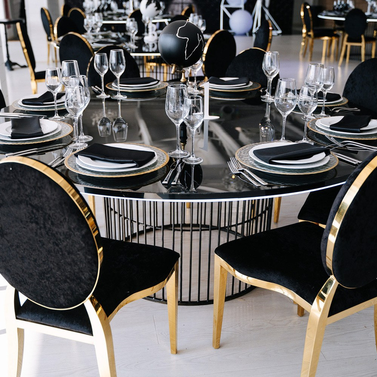 Фотограф на корпоратив в Москве — EVENT-съёмка. Виталий Агабабян — бизнес-фотограф в Москве