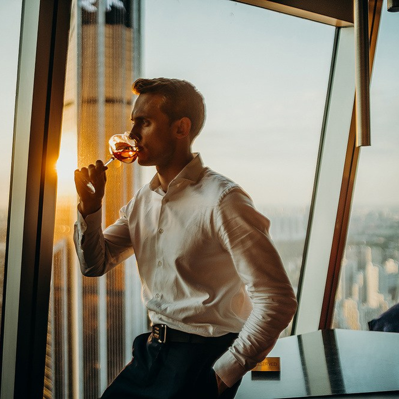 Фотограф на корпоратив в Москве — EVENT-съёмка. Виталий Агабабян — бизнес-фотограф в Москве