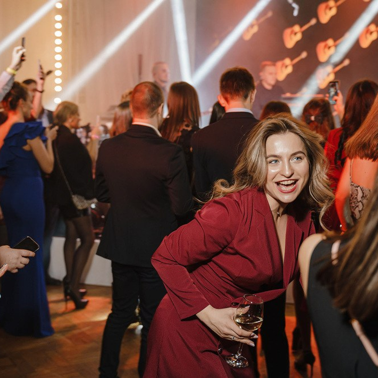 Фотограф на корпоратив в Москве — EVENT-съёмка. Виталий Агабабян — бизнес-фотограф в Москве