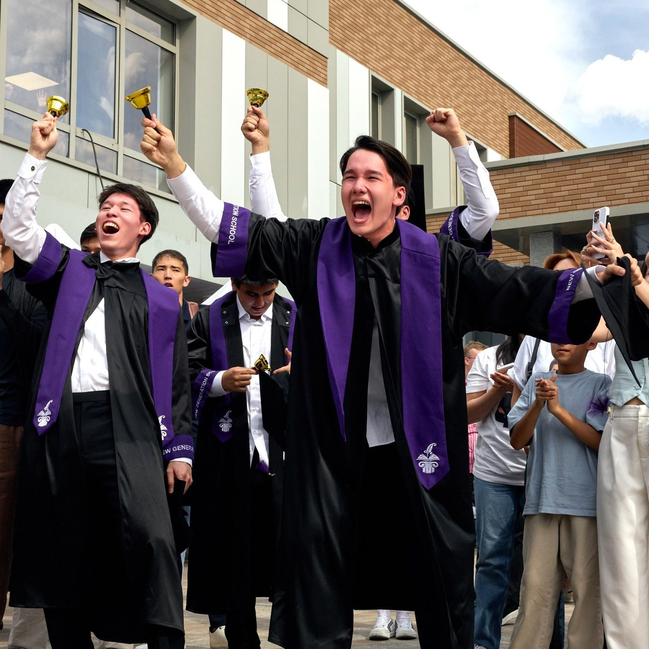 Отзывы. Свадебный и репортажный фотограф в Алматы Малика Буланова