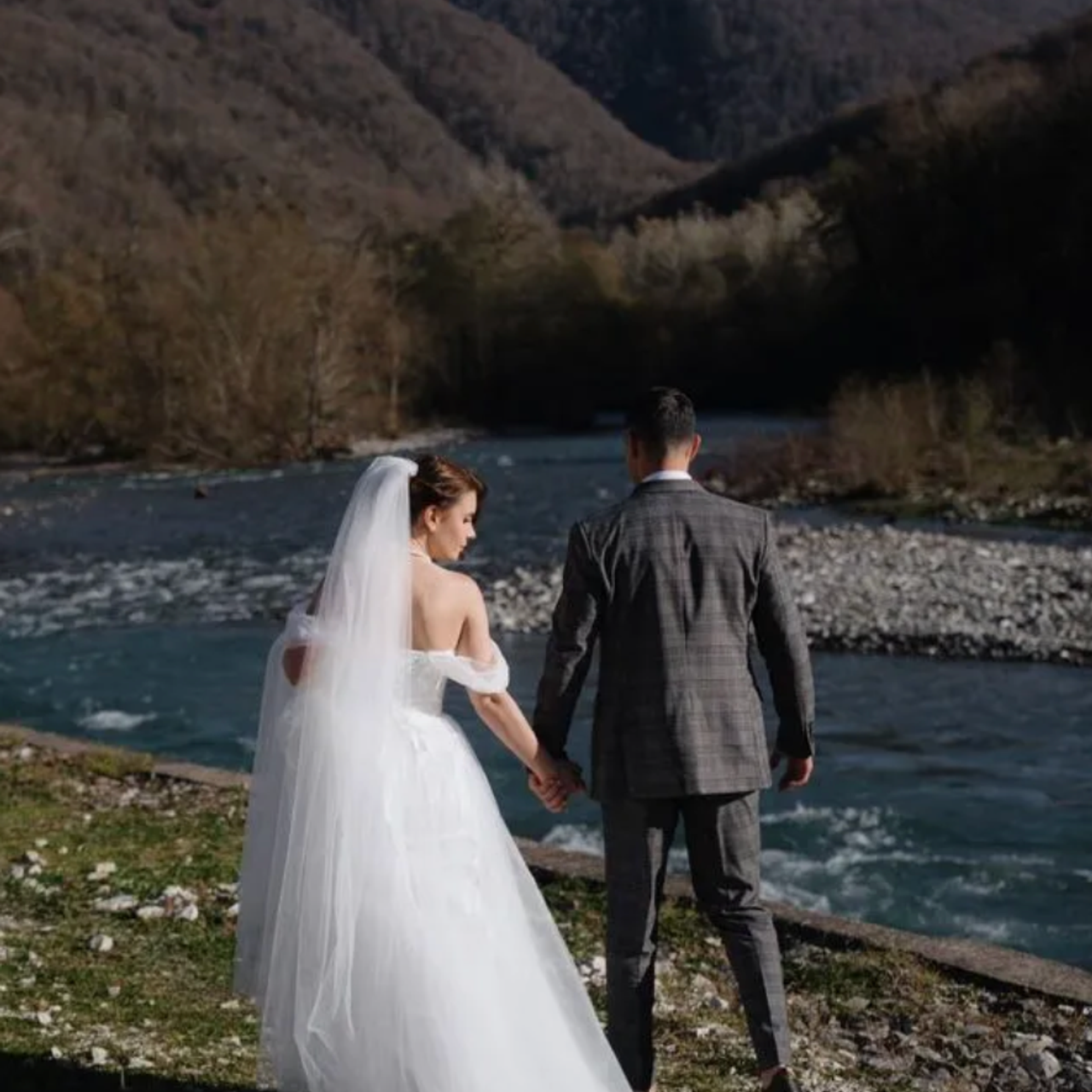 Отзывы о свадебном фотографе Викторе Рогулеве в Сочи