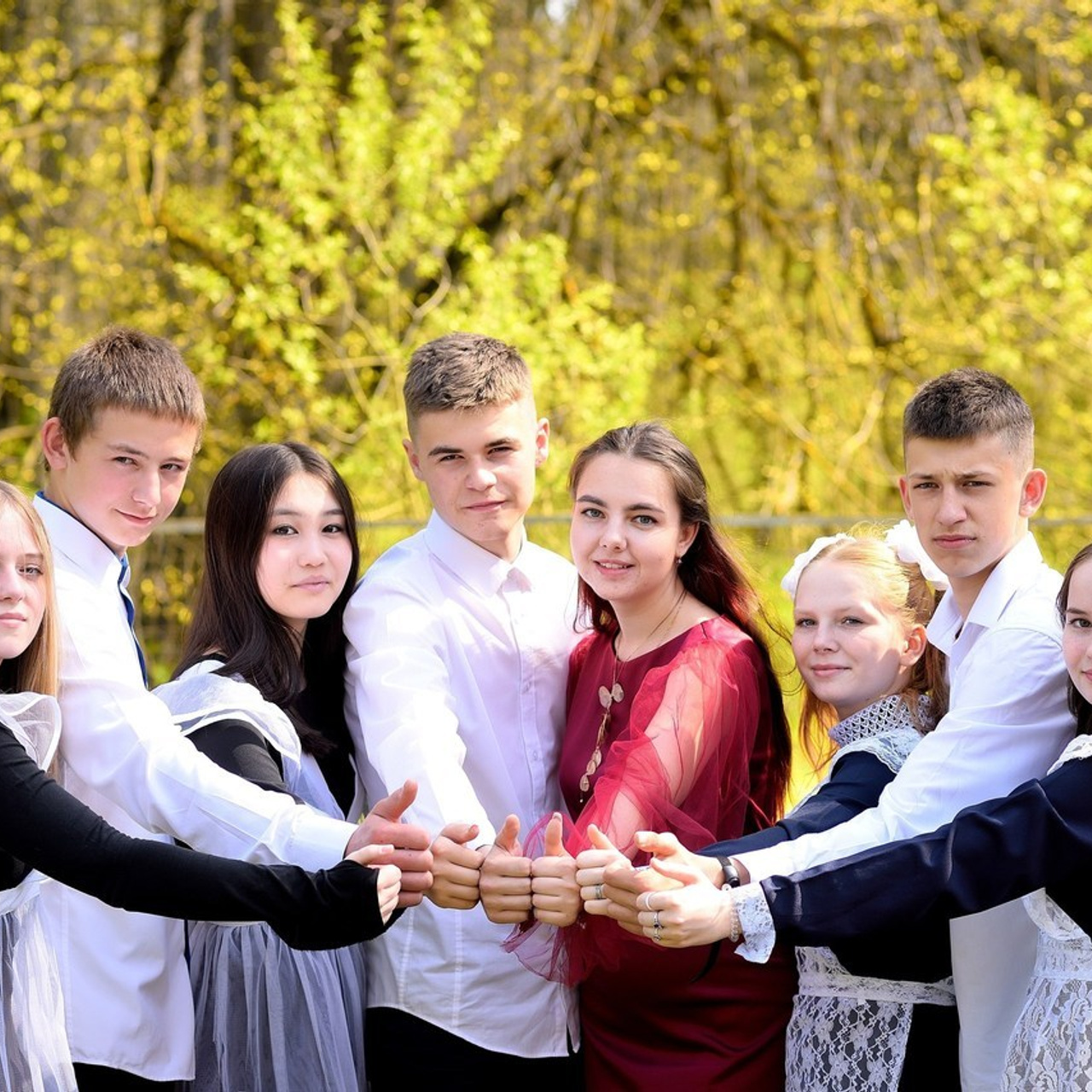 Отзывы. Выпускные альбомы для школ и детских садов Александр и Динара