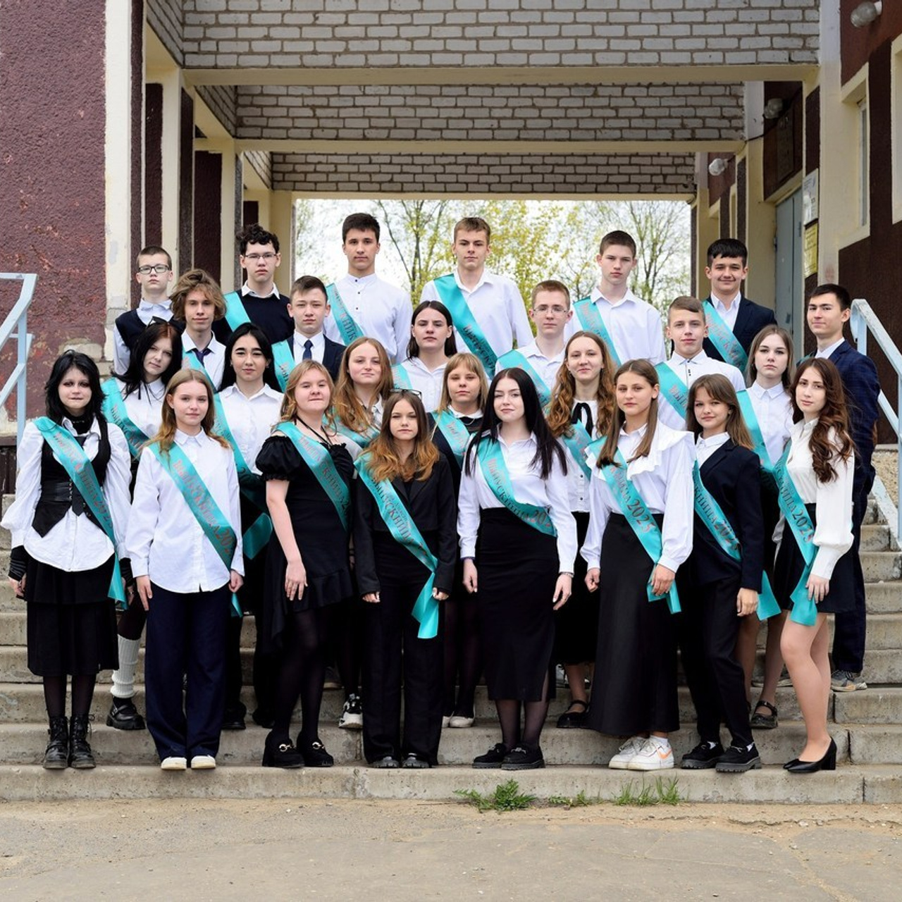 Отзывы. Выпускные альбомы для школ и детских садов Александр и Динара