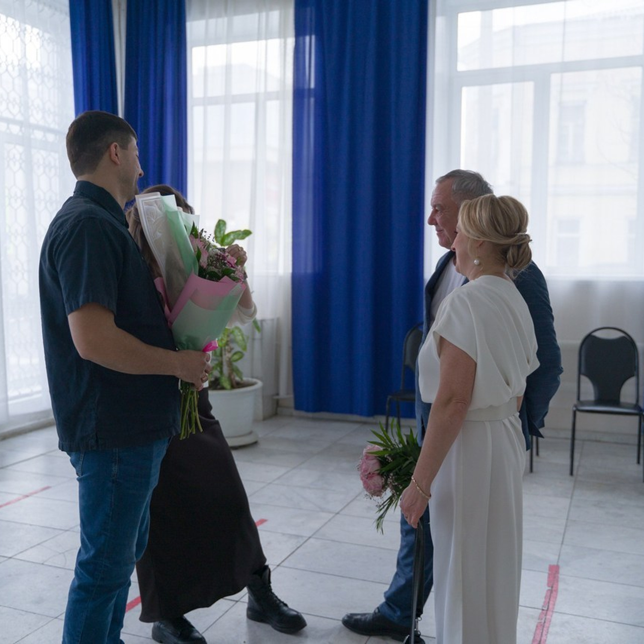 Отзывы. Фотограф Илья Булгаков предлагает профессиональные услуги в городе Вольск. Специализация: свадебная, семейная и студийная фотосъемка