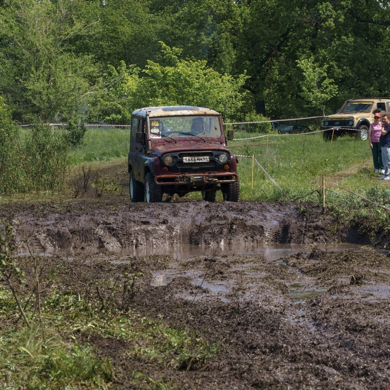 Отзывы. Фотограф Илья Булгаков предлагает профессиональные услуги в городе Вольск. Специализация: свадебная, семейная и студийная фотосъемка