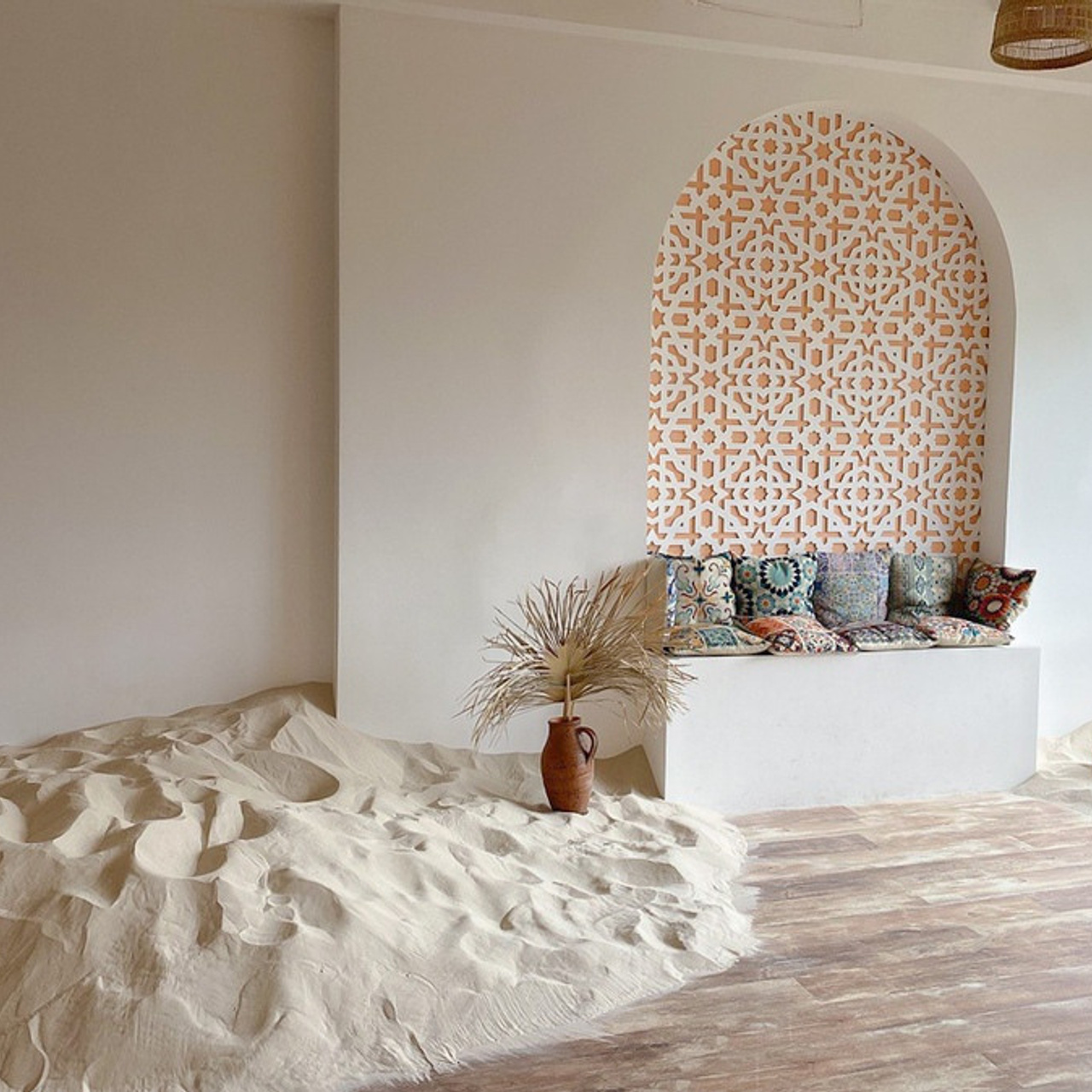 TICK, зал MAROCCO