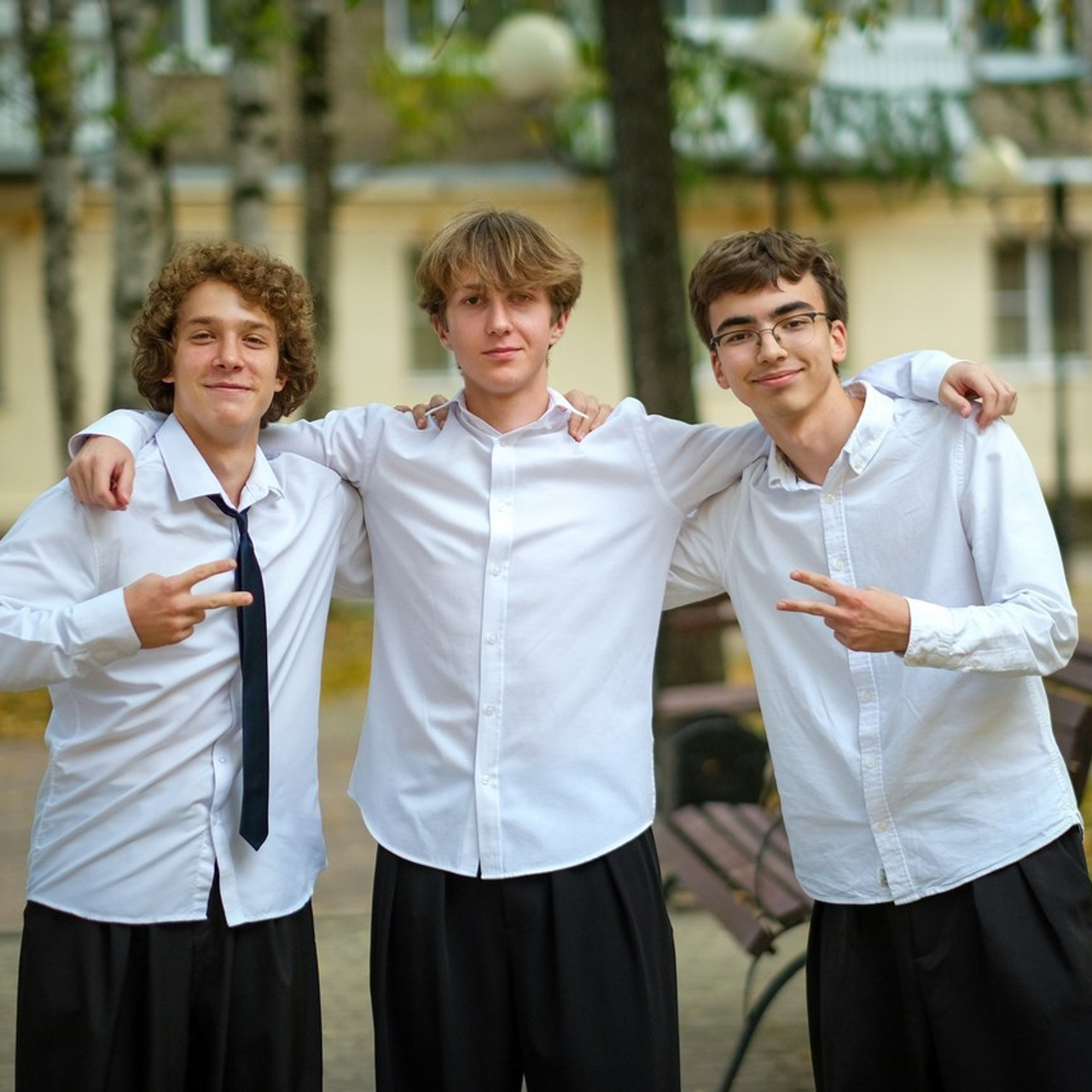 Школьный фотограф в Сыктывкаре для школьных альбомов. Фотограф в Сыктывкаре Фотиев Михаил