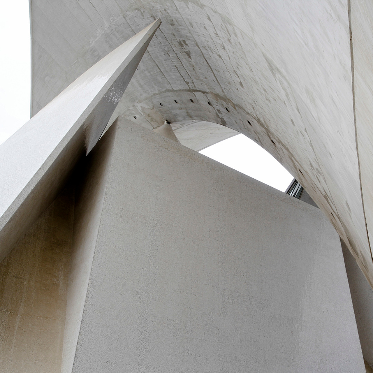 Профессиональная фотосъемка архитектуры и экстерьеров. Интерьерный фотограф Дима Птицын и стилист Дарья Копылова